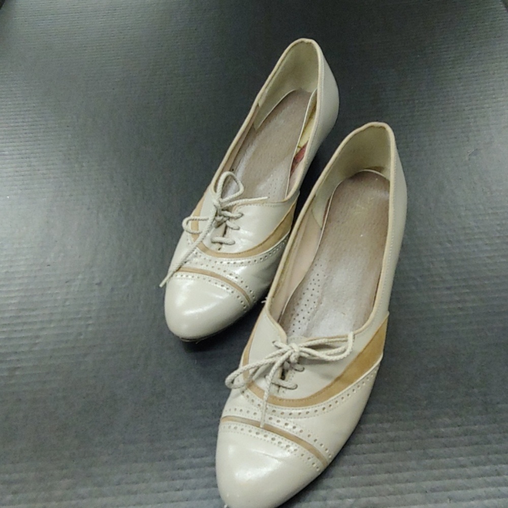 VTG Granny Shoes